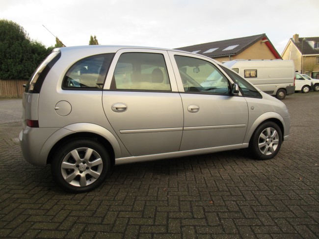 Opel Meriva 1.4-16V Edition