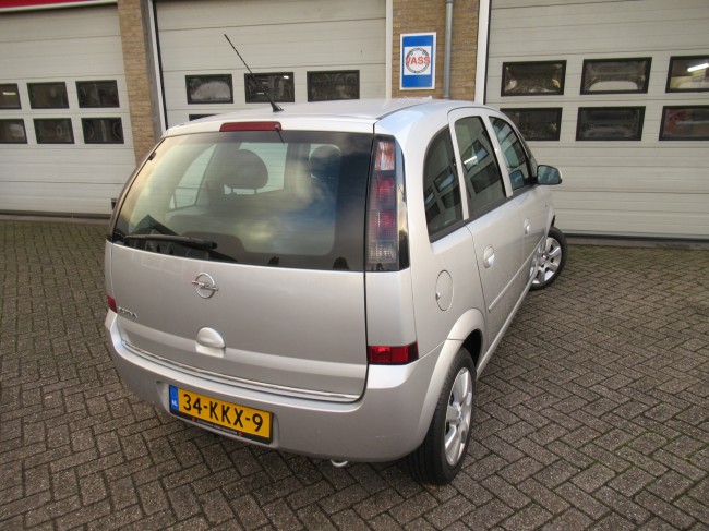 Opel Meriva 1.4-16V Edition
