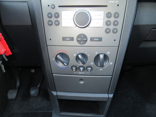 Opel Meriva 1.4-16V Edition