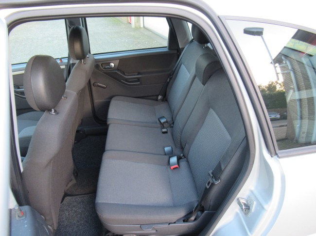 Opel Meriva 1.4-16V Edition