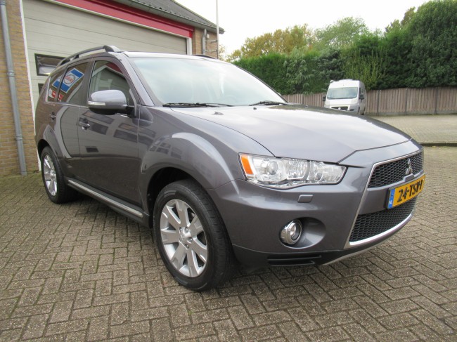 Mitsubishi Outlander 2.0 Edition Two