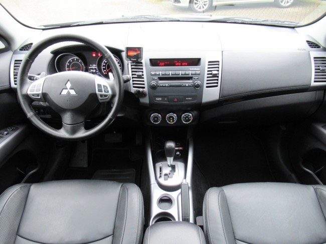 Mitsubishi Outlander 2.0 Edition Two