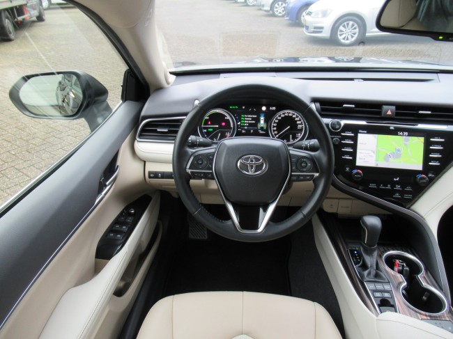 Toyota Camry 2.5 Hybrid Premium Nederlandse auto