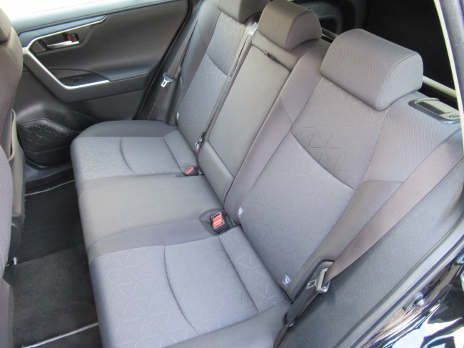 Toyota RAV4 2.5 Hybrid Business BTW AUTO