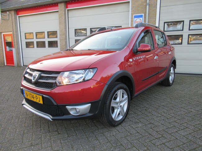 Dacia Sandero 0.9 TCe Stepway Lauréate