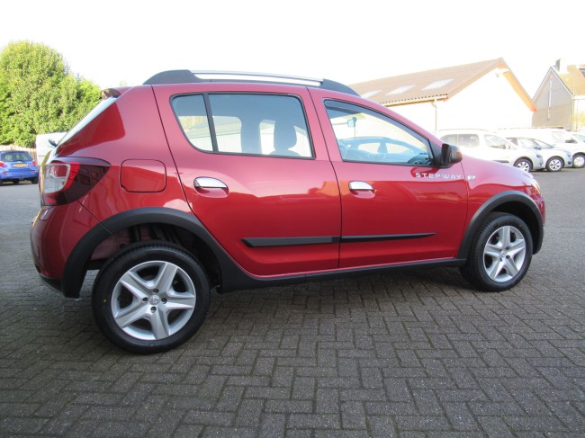 Dacia Sandero 0.9 TCe Stepway Lauréate