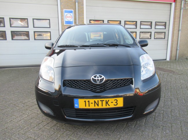 Toyota Yaris 1.0 VVTi Acces