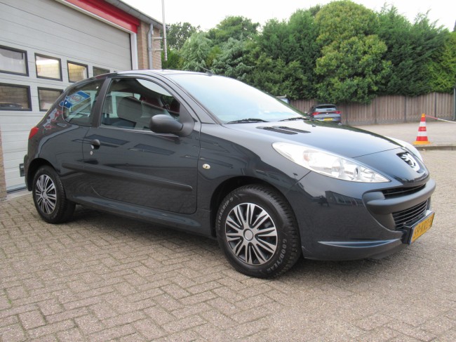 Peugeot 206+ 1.1 XR