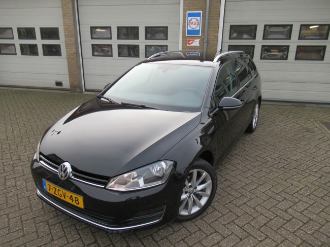 Volkswagen GOLF Variant 1.2 TSI Business Edition, comfortstoelen, Navi, PDC,
