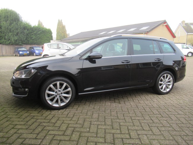 Volkswagen GOLF Variant 1.2 TSI Business Edition, comfortstoelen, Navi, PDC,