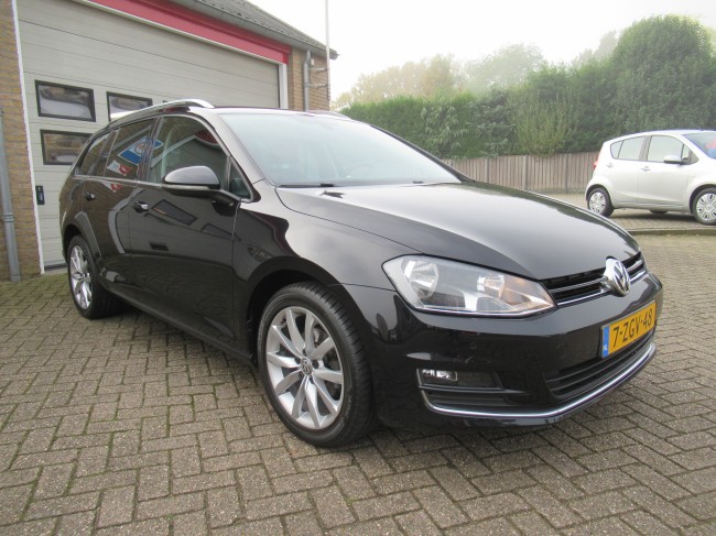Volkswagen GOLF Variant 1.2 TSI Business Edition, comfortstoelen, Navi, PDC,