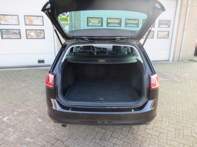 Volkswagen GOLF Variant 1.2 TSI Business Edition, comfortstoelen, Navi, PDC,