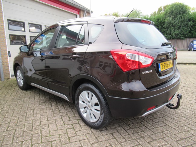 Suzuki S-Cross 1.6 Business Edition Pro